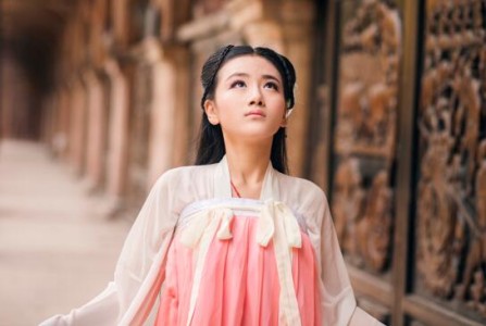 中国古代四大才女，蔡文姬/李清照/上官婉儿/卓文君