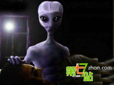 UFO未解的谜团：为什么经常光临海洋？