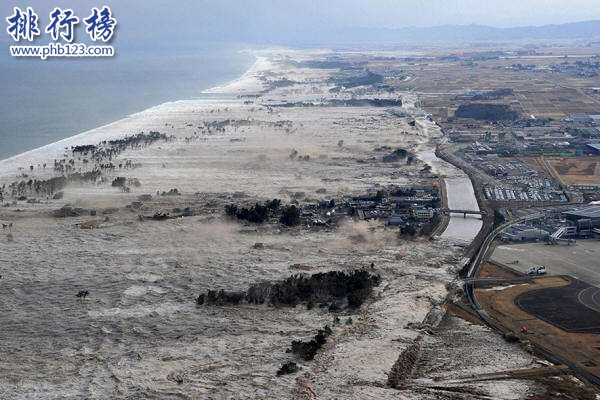 世界十大海啸排名,印度洋海啸死伤29万人(经济损失100亿美元)