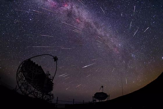 流星雨是怎么形成的？为什么会有流星雨?