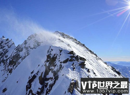 高山顶部的雪为什么常年不化