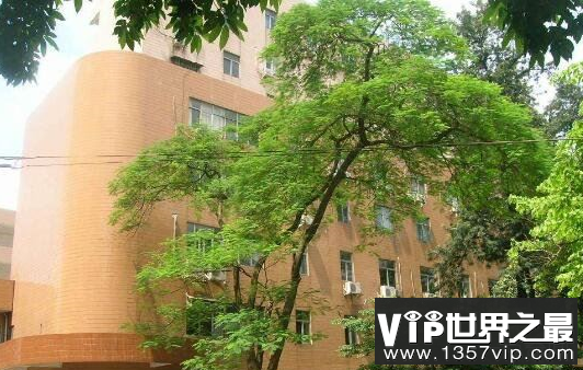 中山大学文科大楼灵异事件,开一次门死一个教授