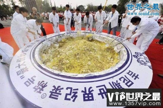 千人敷面膜创纪录，盘点那些雷死人不偿命的世界纪录(www.1357vip.com)