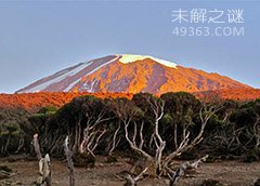 非洲最高峰乞力马扎罗山,山上山下温差达90摄氏度