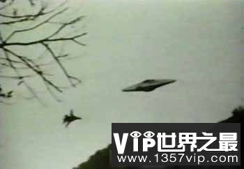 UFO出现时8种怪现象 能时隐时现