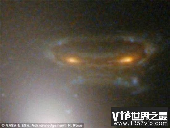 外星人监视人类证据曝光 月球已被外星人改造