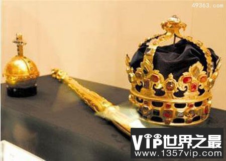 英王室逾万颗钻石展出 均为无价之宝（图）