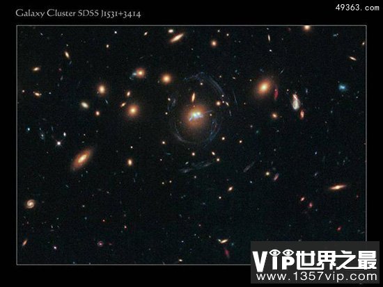 哈勃太空望远镜拍到最明亮星系团,宇宙最美五大星系