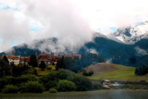 世界十大山脉排行榜：天山山脉上榜，第三景色分外迷人