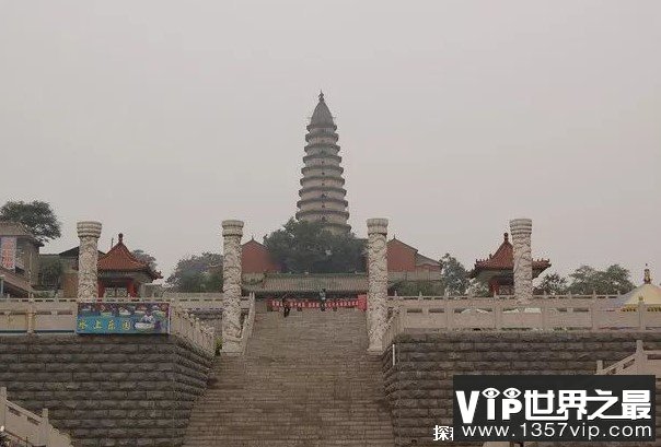 山西龙兴寺冒青烟的原因 至今是未解之谜(难以解释)